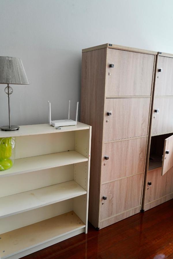 Sura Hostel Bangkok Near Mrt Phra Ram 9 المظهر الخارجي الصورة