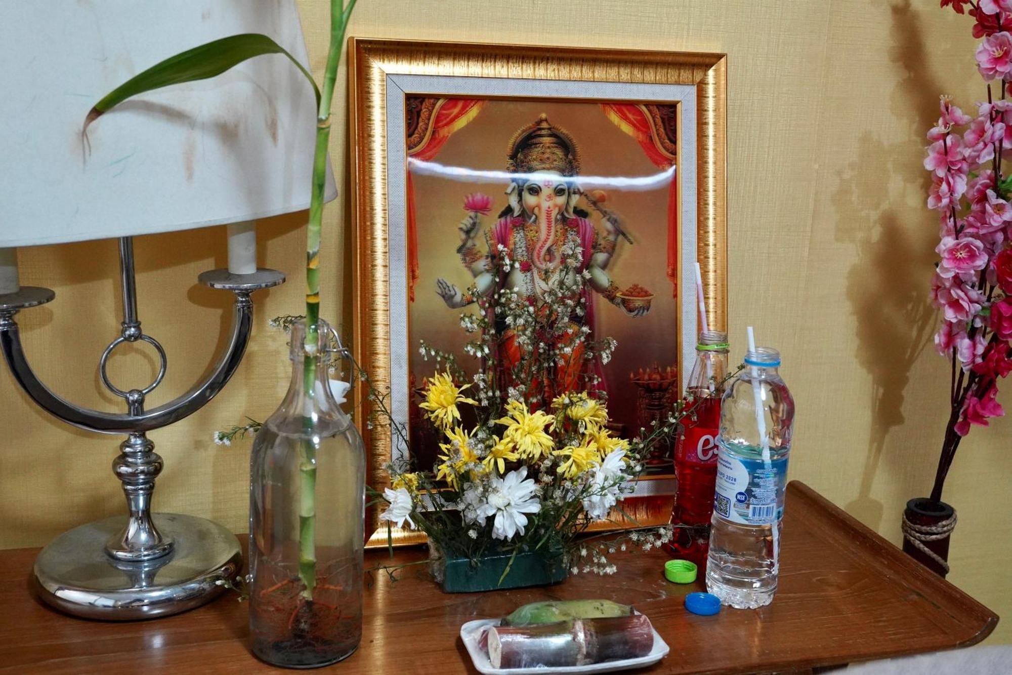 Sura Hostel Bangkok Near Mrt Phra Ram 9 المظهر الخارجي الصورة